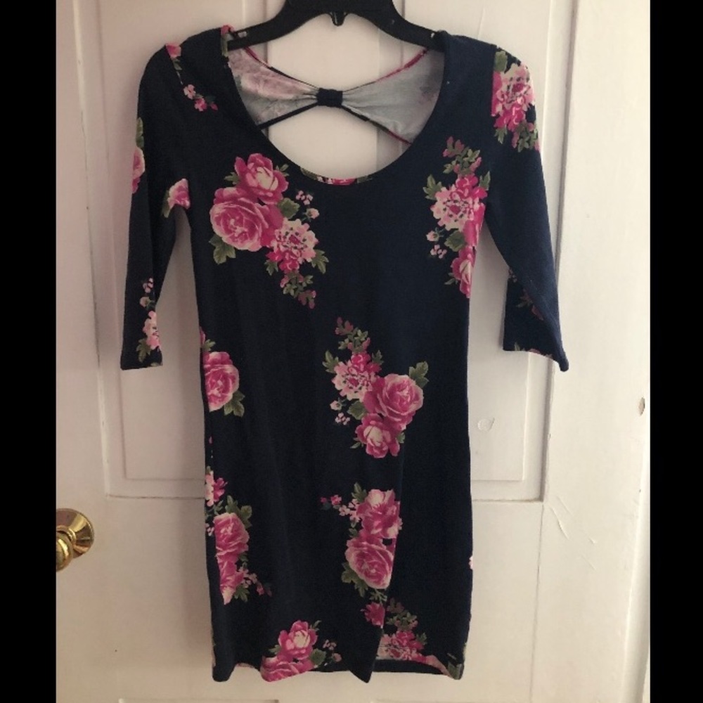 Navy blue floral long sleeve bodycon dress